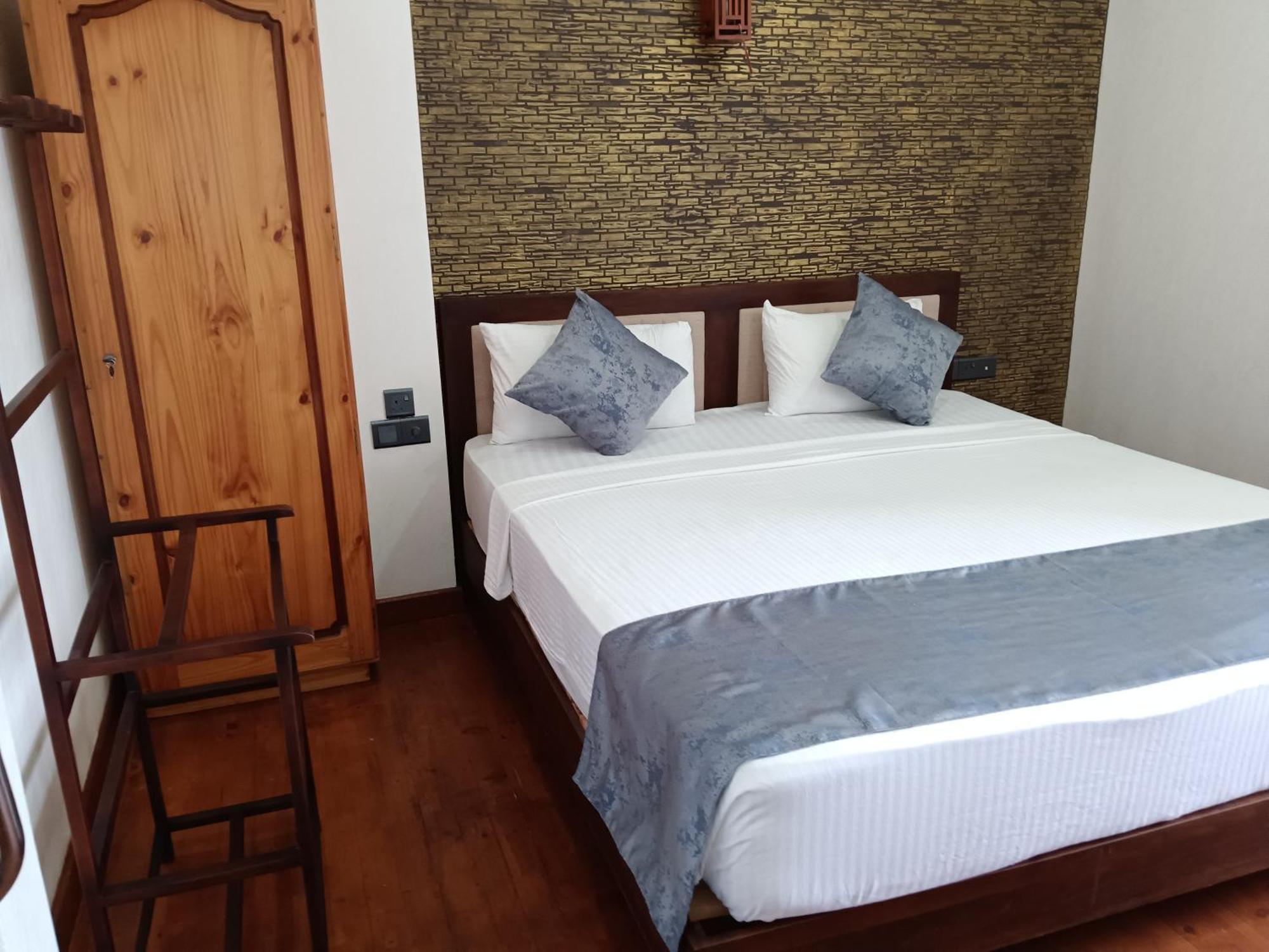 La Cozy Hotel & Restaurant Negombo Daluwekotuwa Exterior photo